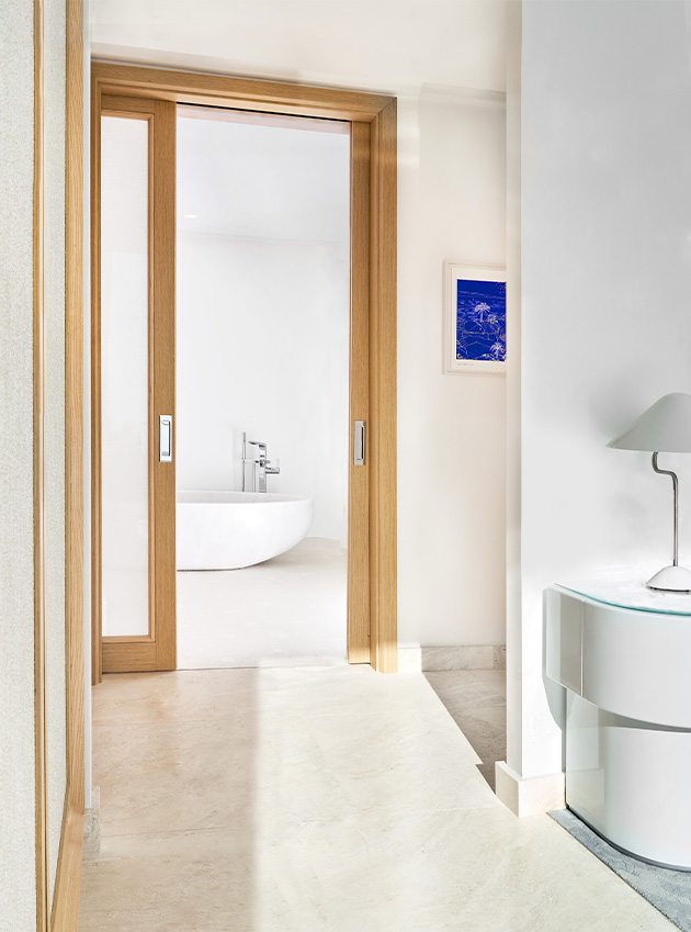 Azur Duplex Suite bathroom