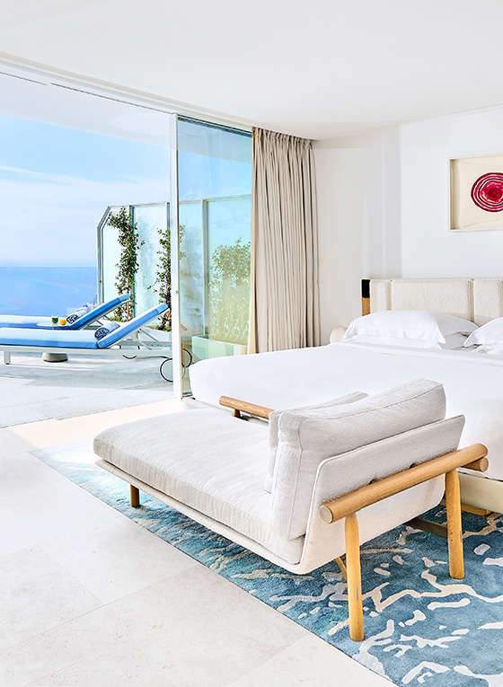 Grande Chambre Corniche - chambre et terrasse