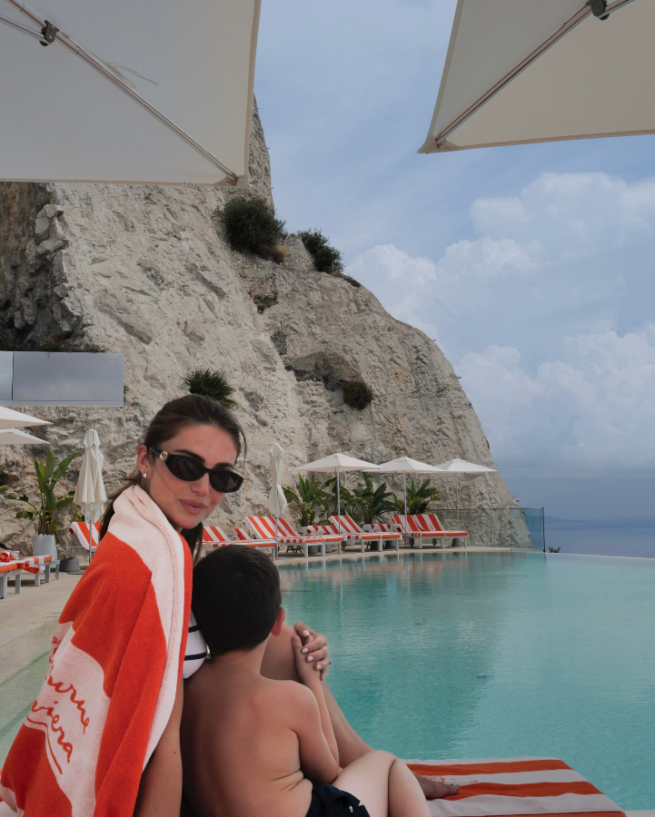 mere et fils à la Piscine